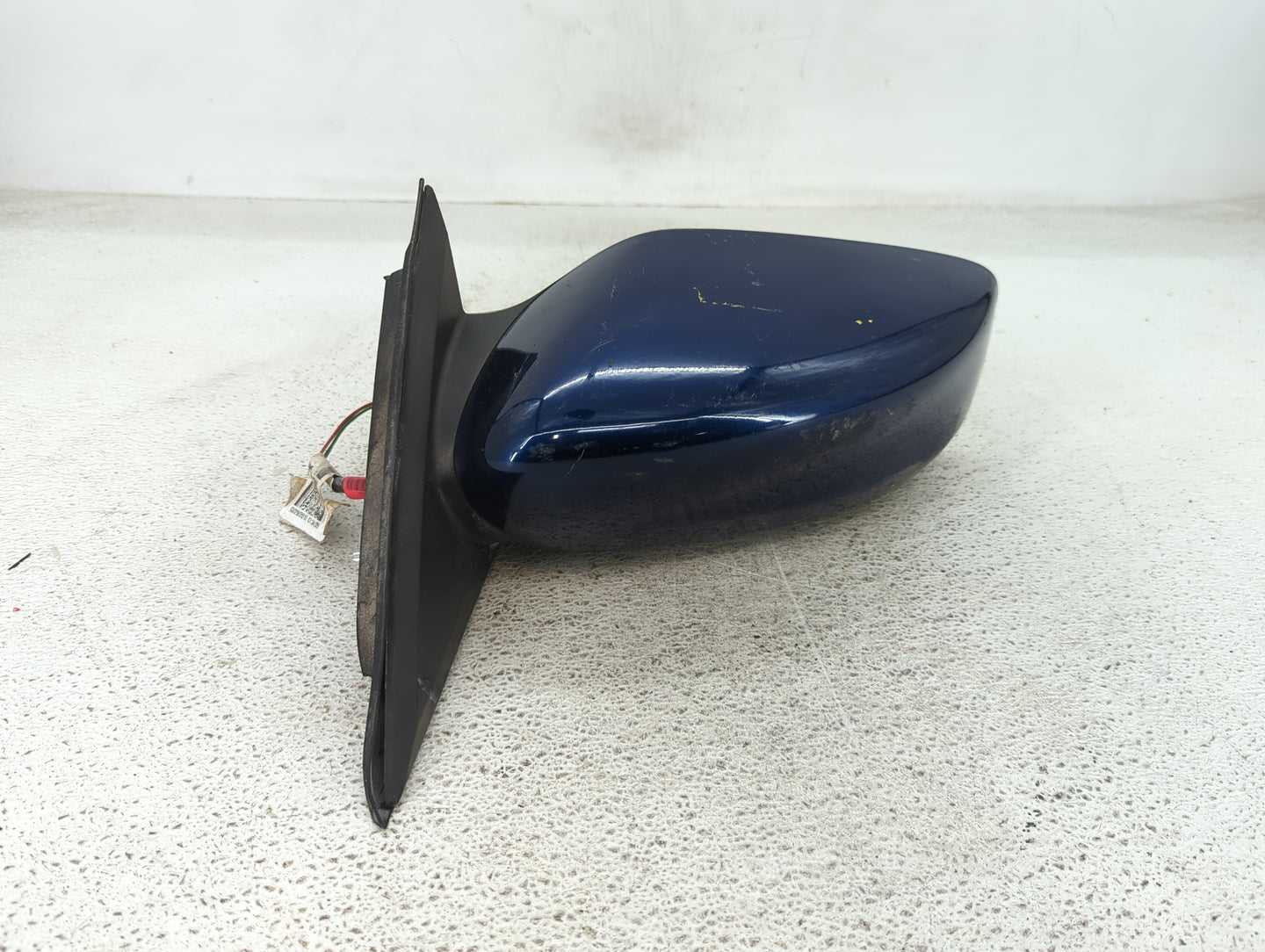 2013-2018 Nissan Altima Driver Side View Mirror - Left Door Mirror OEM Used - Oemusedautoparts1.com