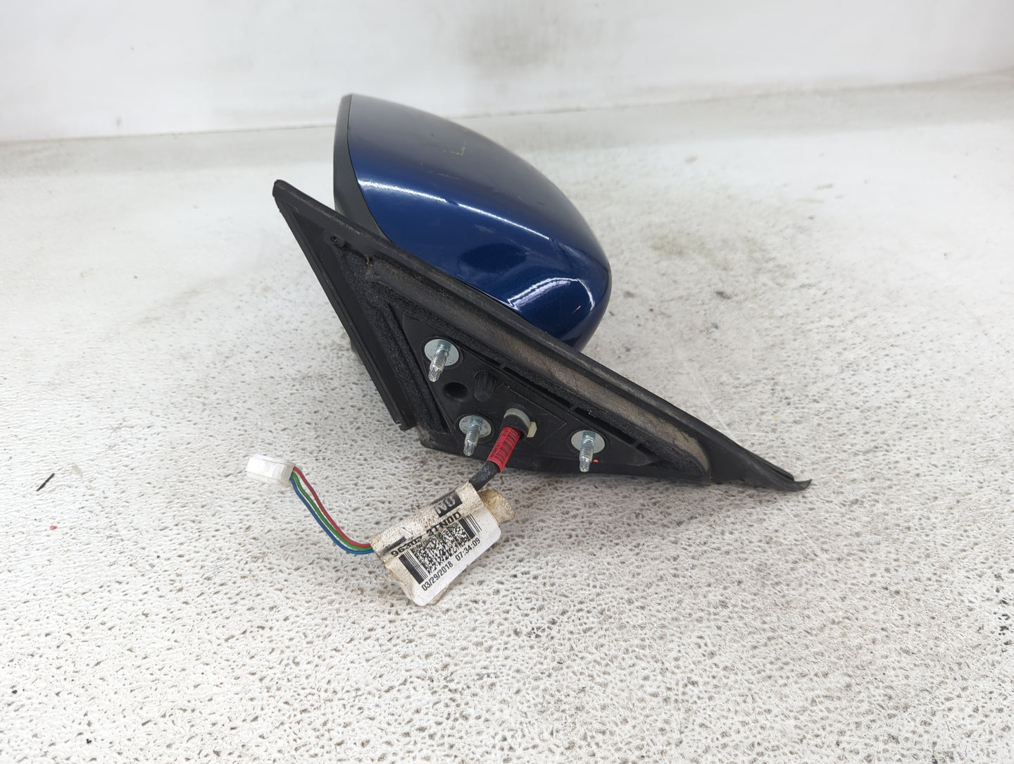 2013-2018 Nissan Altima Driver Side View Mirror - Left Door Mirror OEM Used - Oemusedautoparts1.com