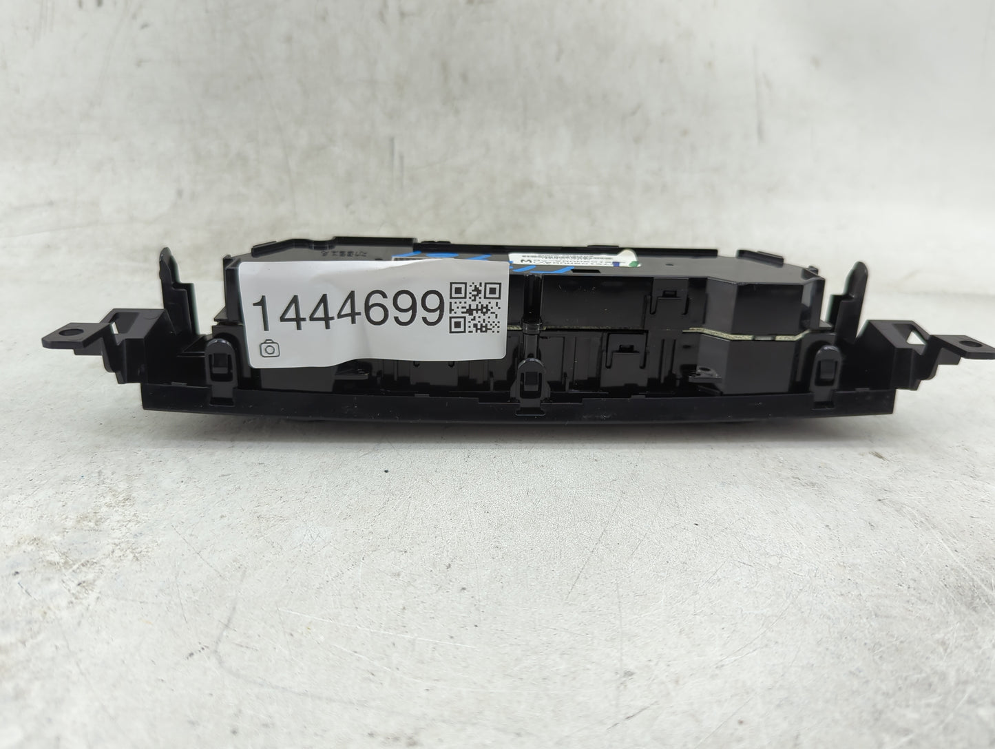 2018 Nissan Altima Climate Control Module Temperature AC/Heater Replacement P/N:275109HU0A 275109HU0A-C Fits OEM Used Auto P