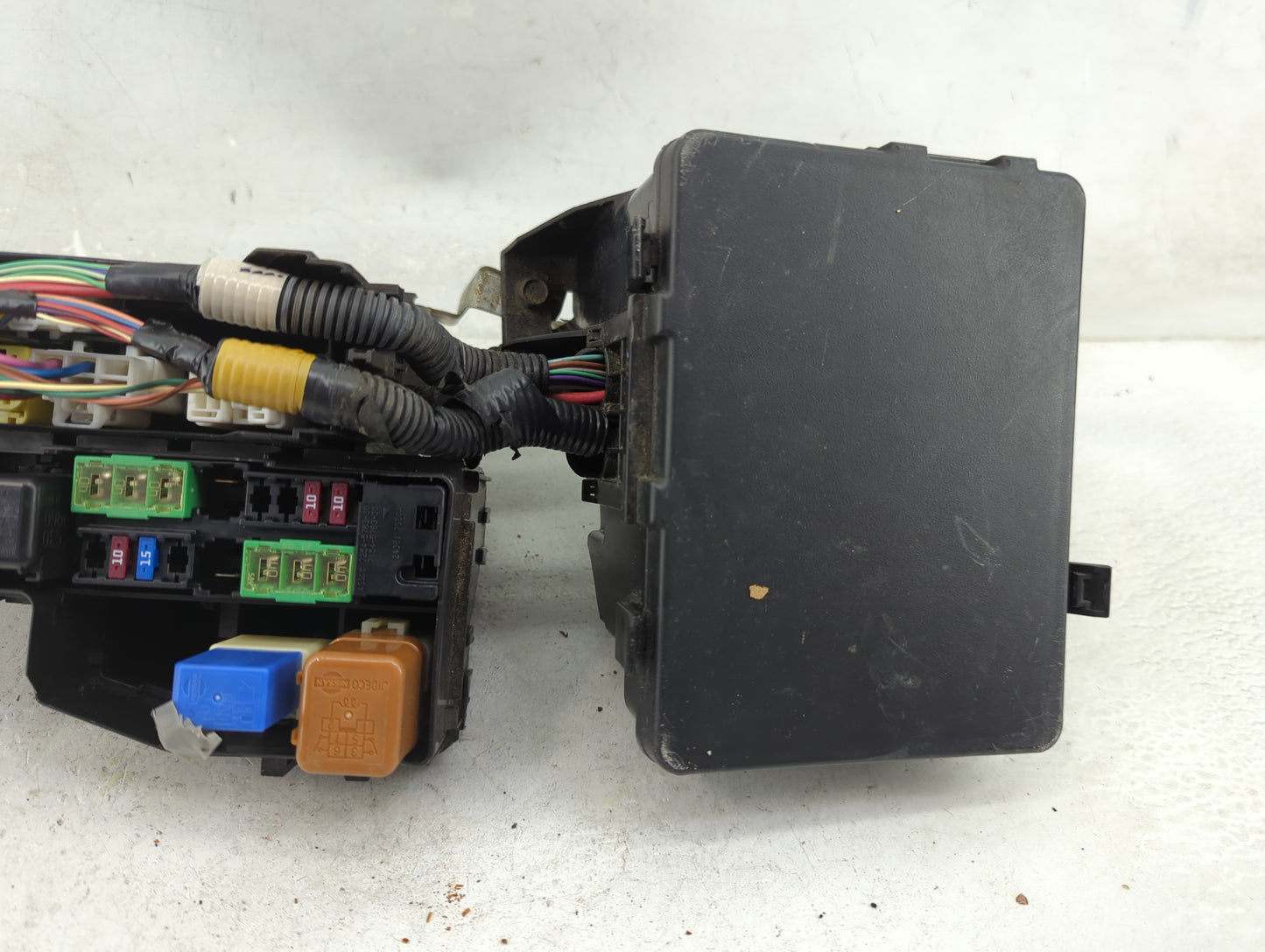 2018 Nissan Altima Fusebox Fuse Box Panel Relay Module Fits OEM Used Auto Parts - Oemusedautoparts1.com