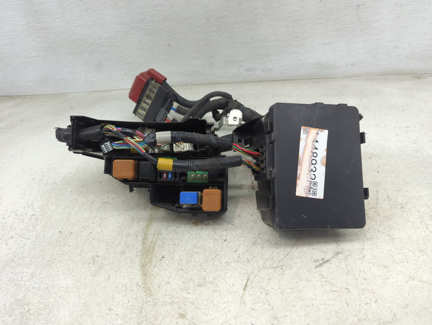 2018 Nissan Altima Fusebox Fuse Box Panel Relay Module Fits OEM Used Auto Parts - Oemusedautoparts1.com