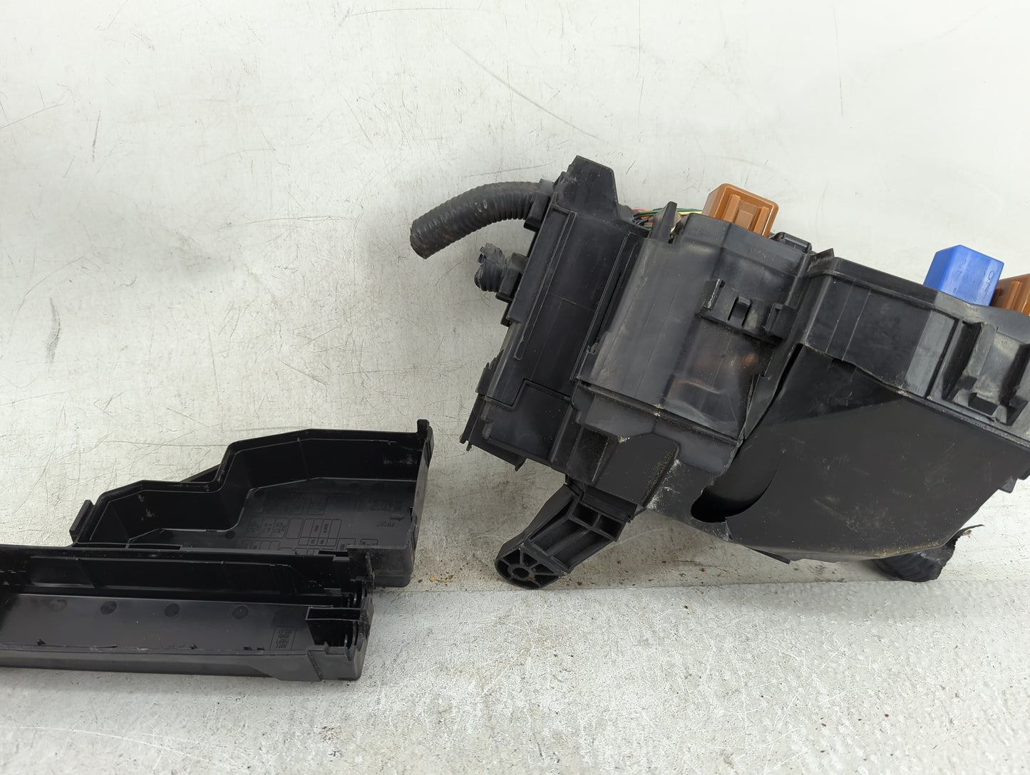 2018 Nissan Altima Fusebox Fuse Box Panel Relay Module P/N:7154-5763-30 7254-5763-30 Fits OEM Used Auto Parts - Oemusedautop