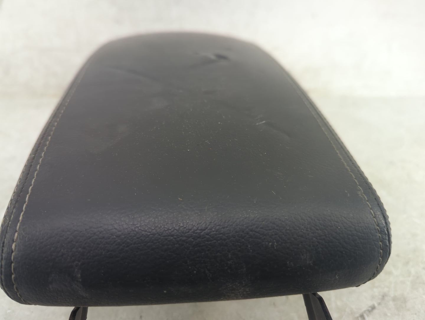 2018 Nissan Altima Center Floor Console Black - Oemusedautoparts1.com