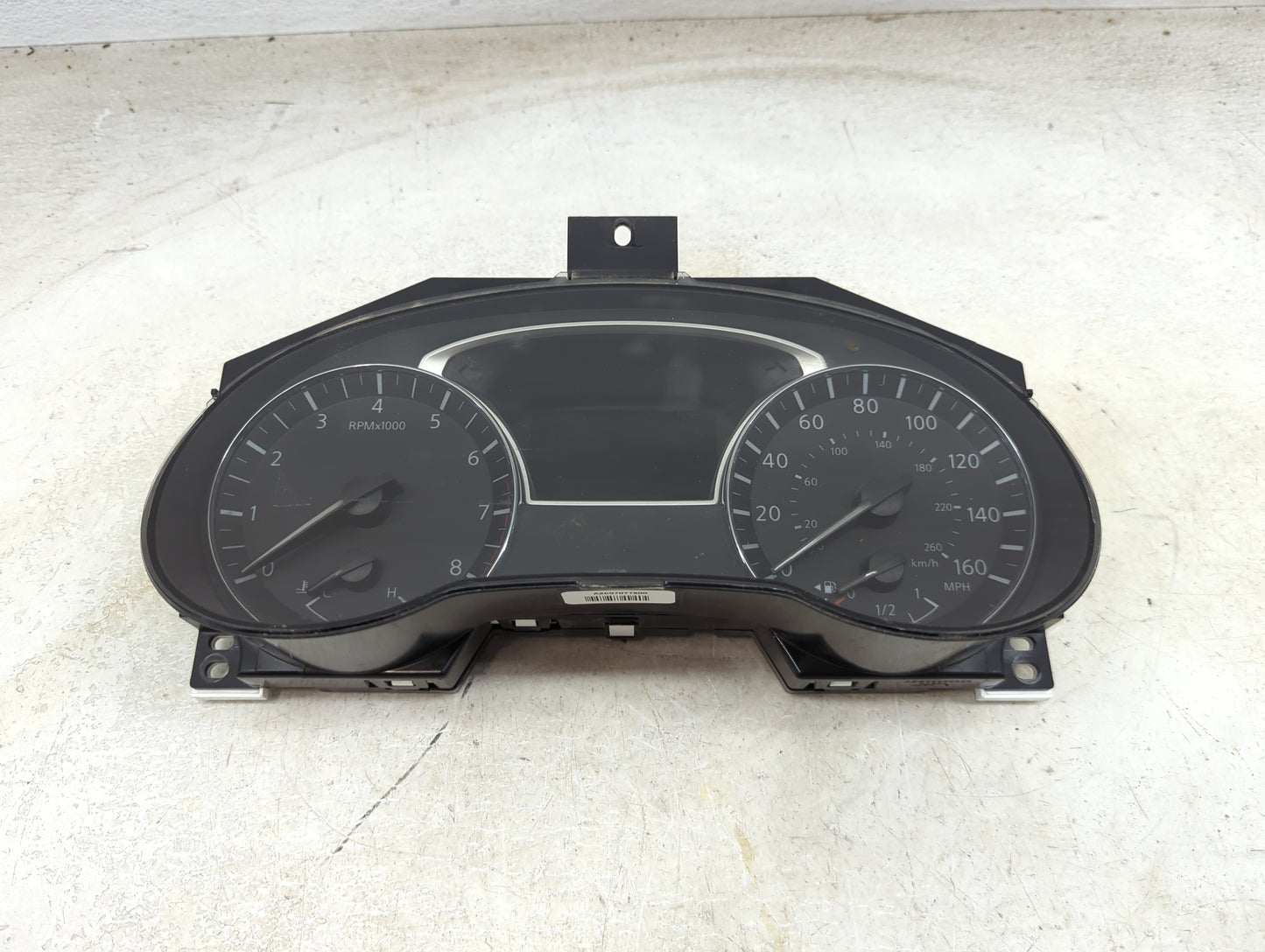 2018-2018 Nissan Altima Speedometer Instrument Cluster Gauges - Oemusedautoparts1.com