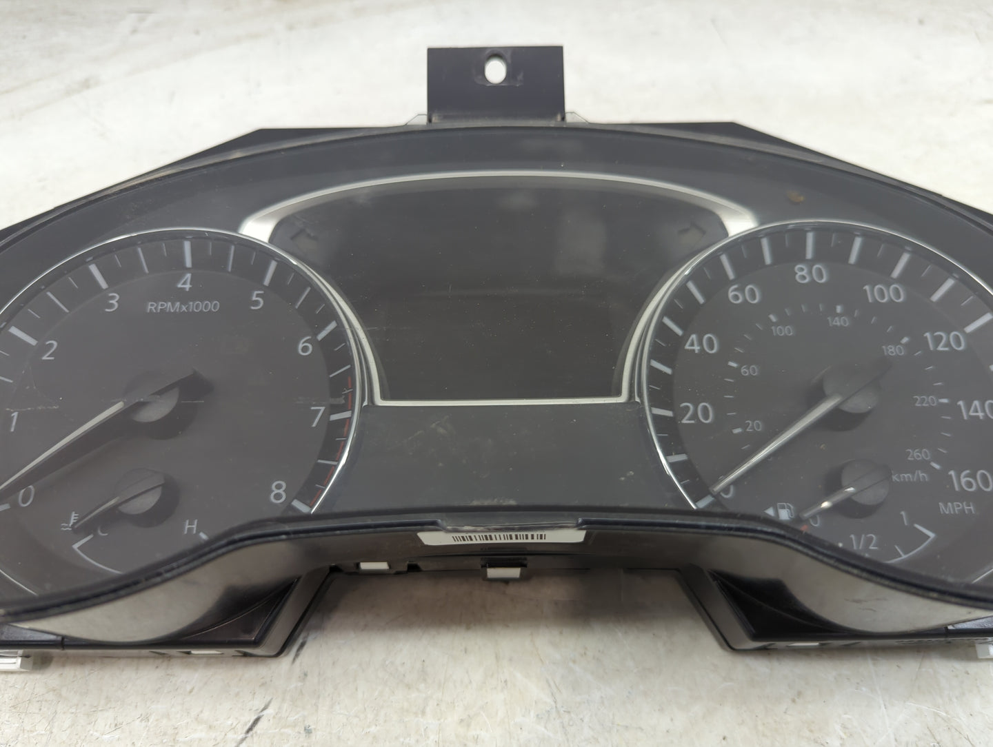 2018-2018 Nissan Altima Speedometer Instrument Cluster Gauges - Oemusedautoparts1.com