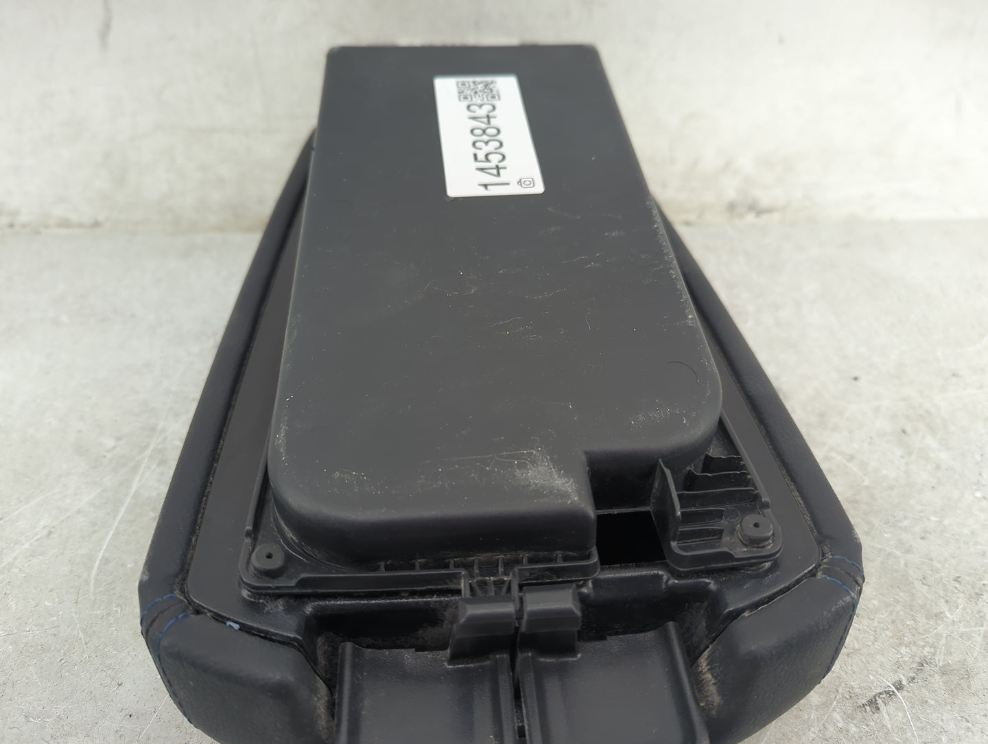 2018 Nissan Altima Center Floor Console - Oemusedautoparts1.com