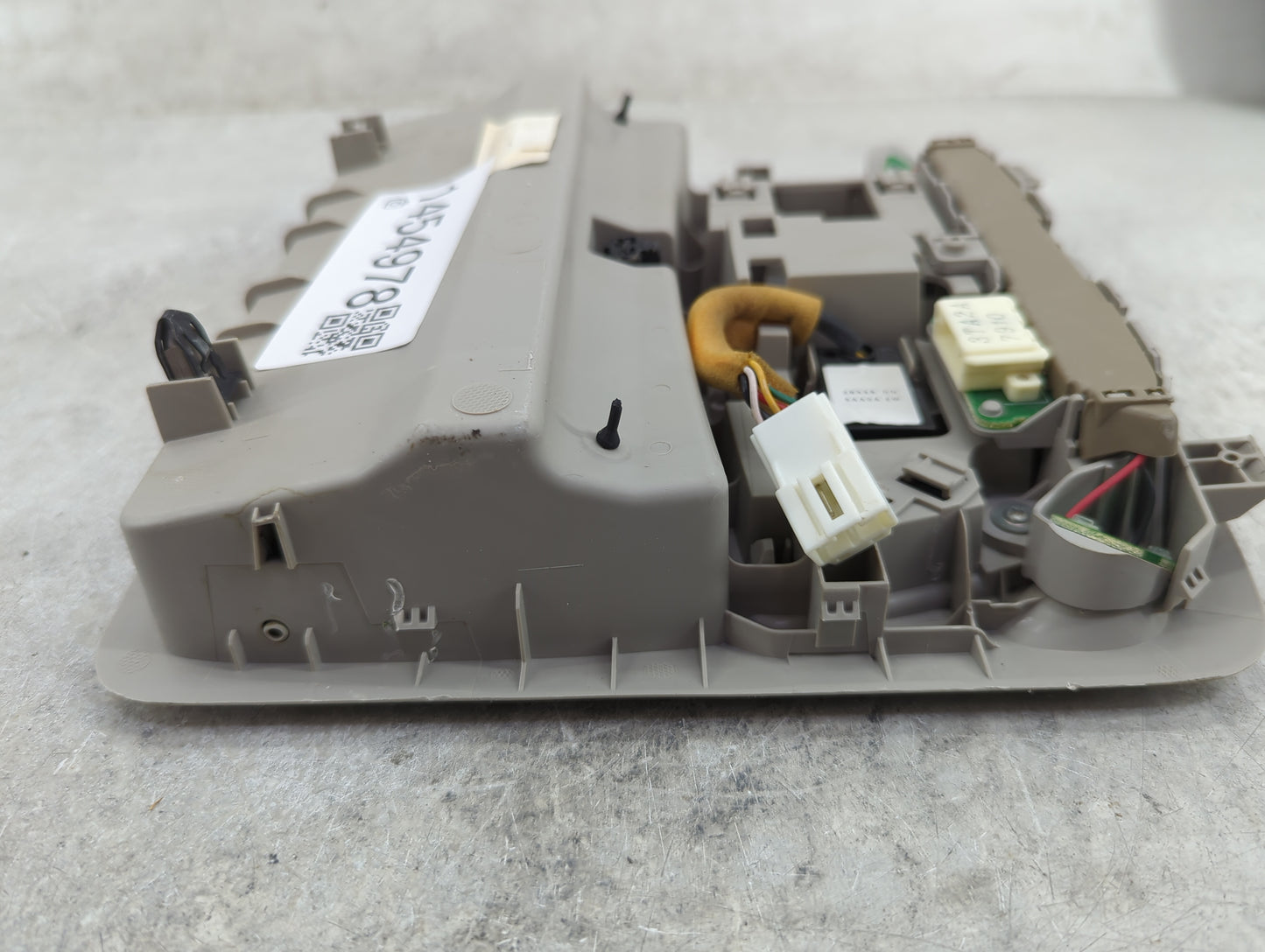 2018 Nissan Altima Overhead Roof Console - Oemusedautoparts1.com