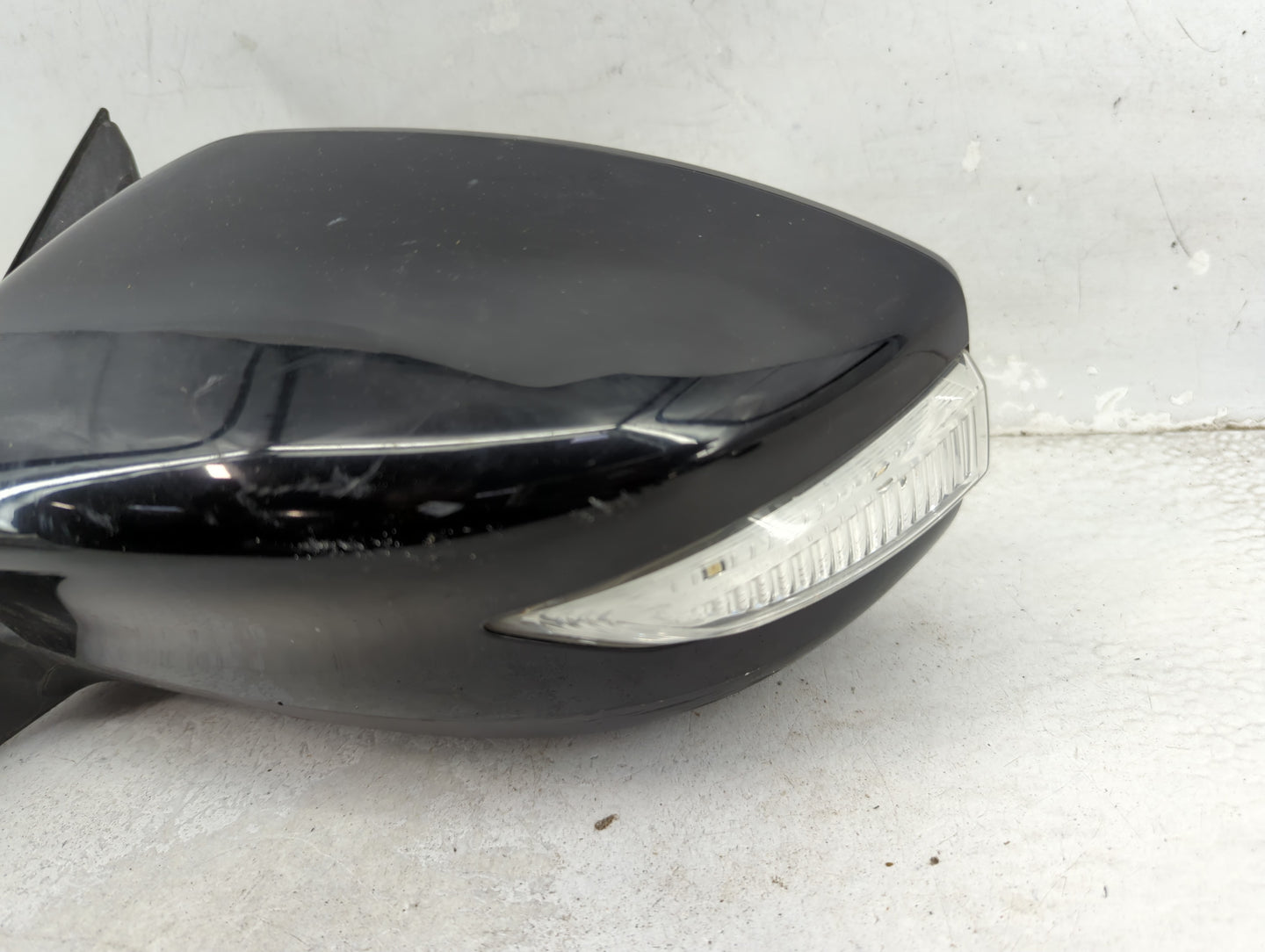 2013-2018 Nissan Altima Driver Side View Mirror - Left Door Mirror OEM Used - Oemusedautoparts1.com