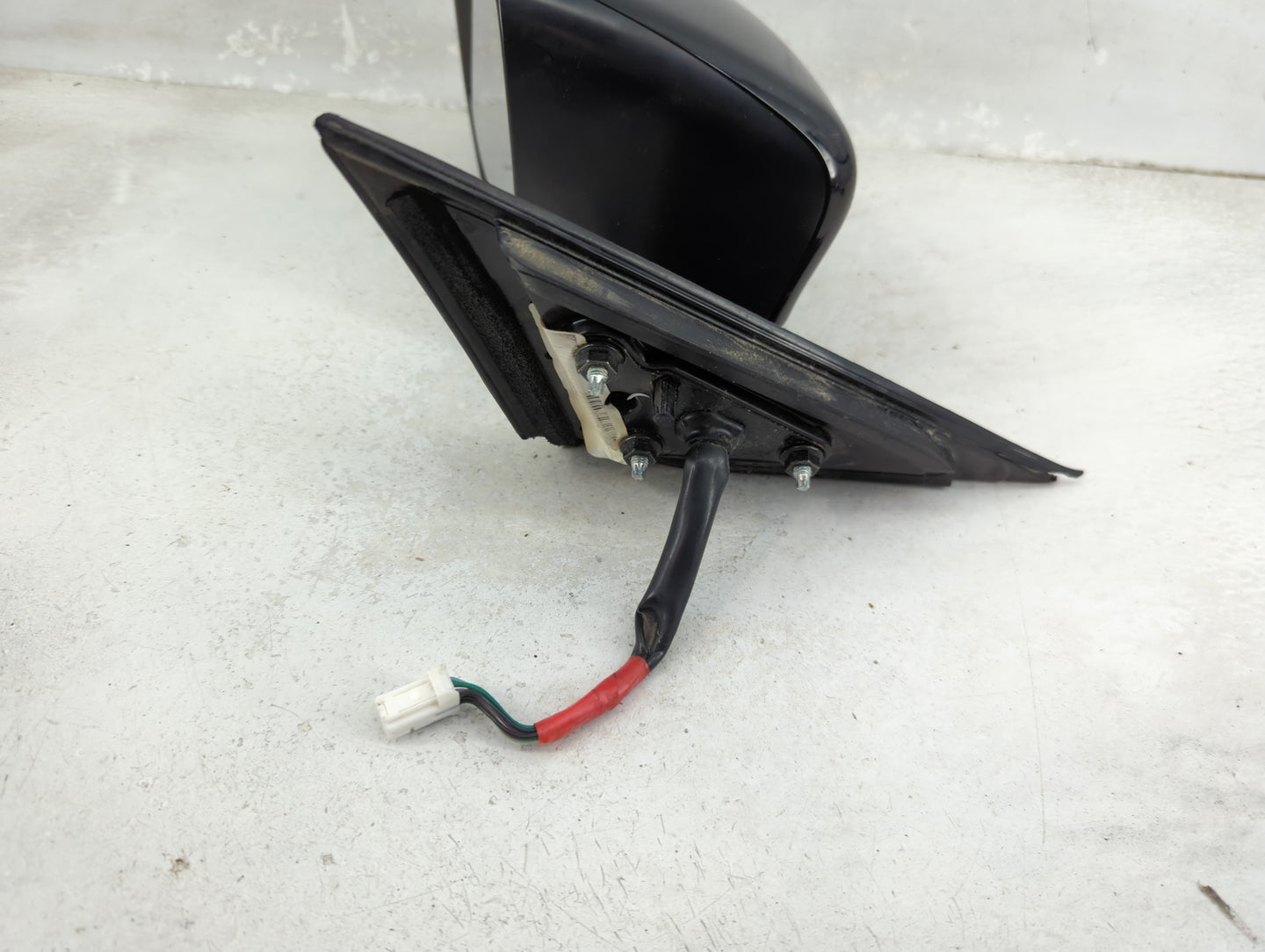 2013-2018 Nissan Altima Driver Side View Mirror - Left Door Mirror OEM Used - Oemusedautoparts1.com