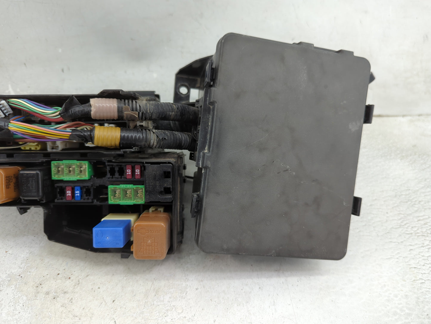 2018 Nissan Altima Fusebox Fuse Box Panel Relay Module Fits OEM Used Auto Parts - Oemusedautoparts1.com