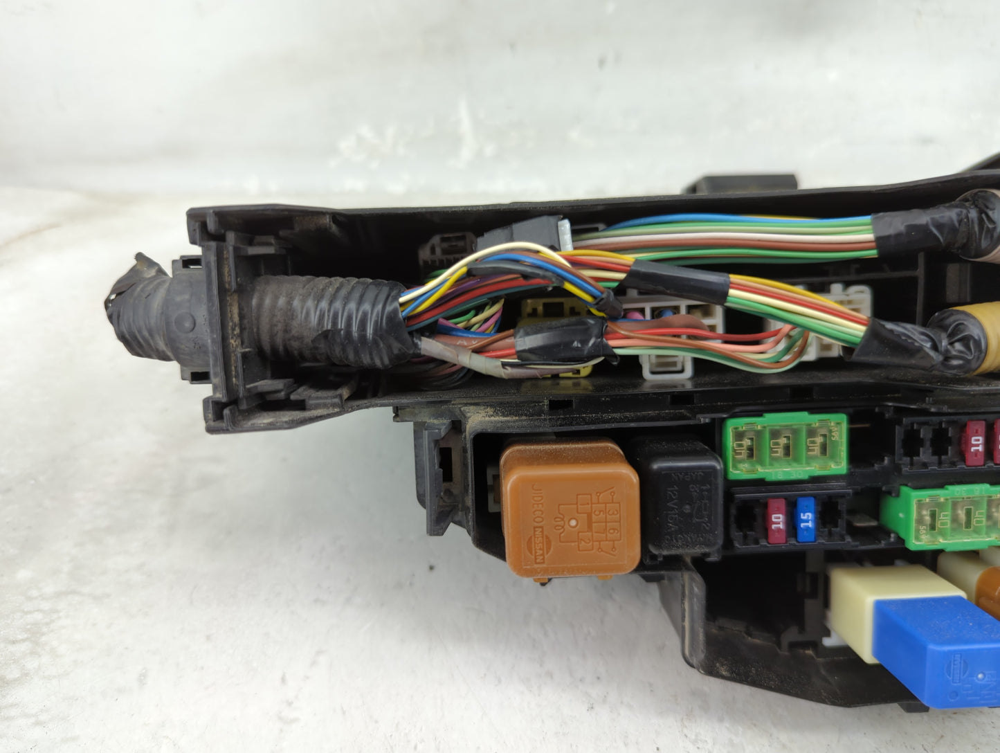 2018 Nissan Altima Fusebox Fuse Box Panel Relay Module Fits OEM Used Auto Parts - Oemusedautoparts1.com