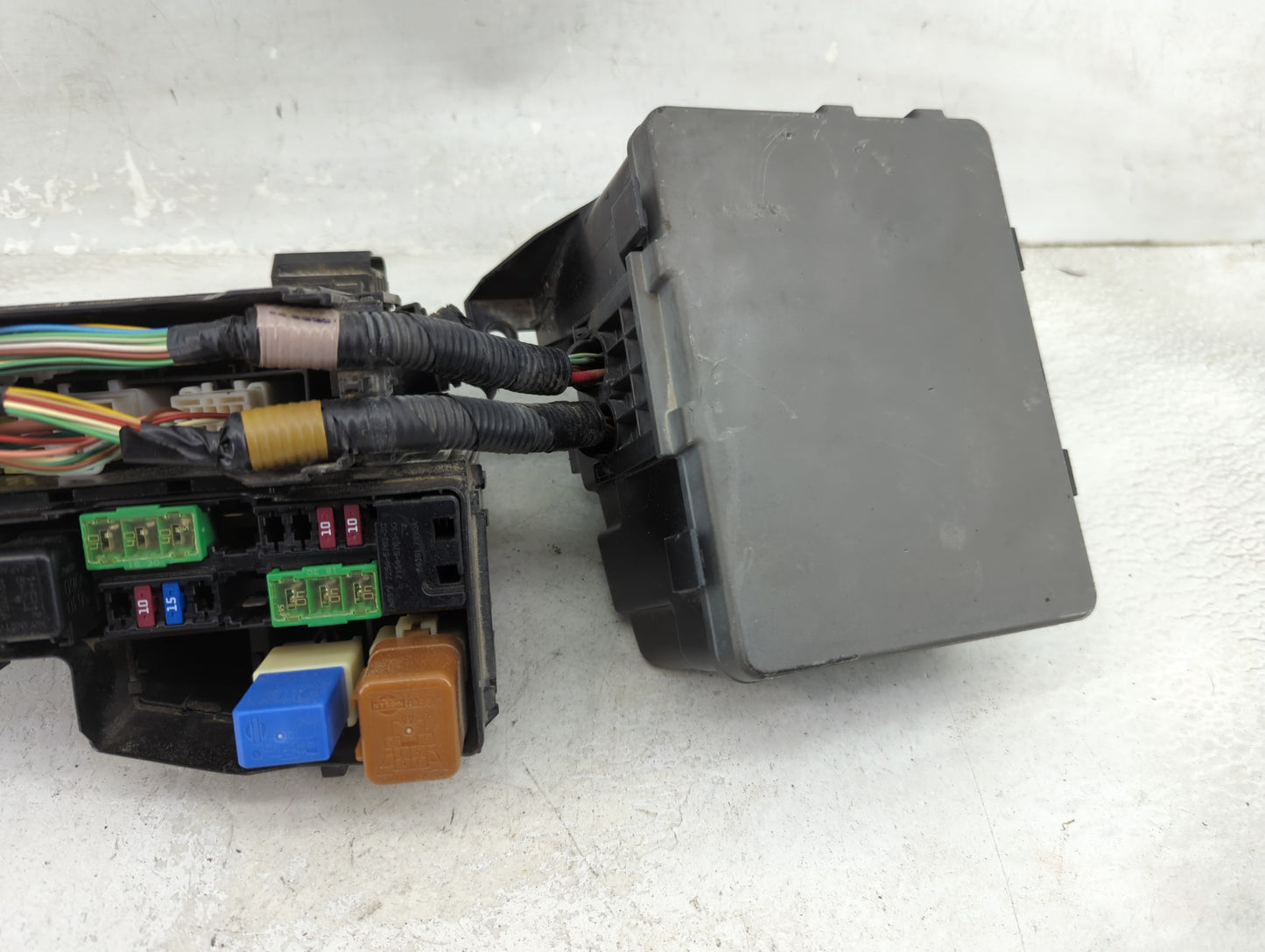 2018 Nissan Altima Fusebox Fuse Box Panel Relay Module Fits OEM Used Auto Parts - Oemusedautoparts1.com