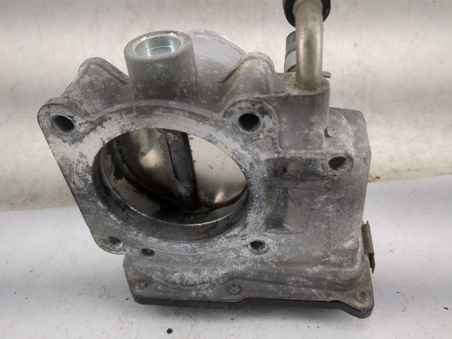 2013-2018 Nissan Altima Throttle Body P/N:3TA60-01 Fits Fits 2013 2014 2015 2016 2017 2018 2019 2020 OEM Used Auto Parts - O