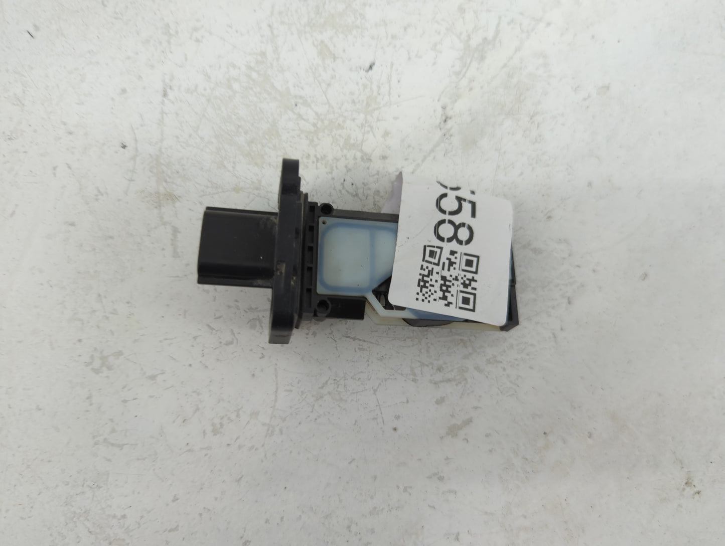 2016-2018 Nissan Altima Mass Air Flow Meter Maf 1463558 - Oemusedautoparts1.com