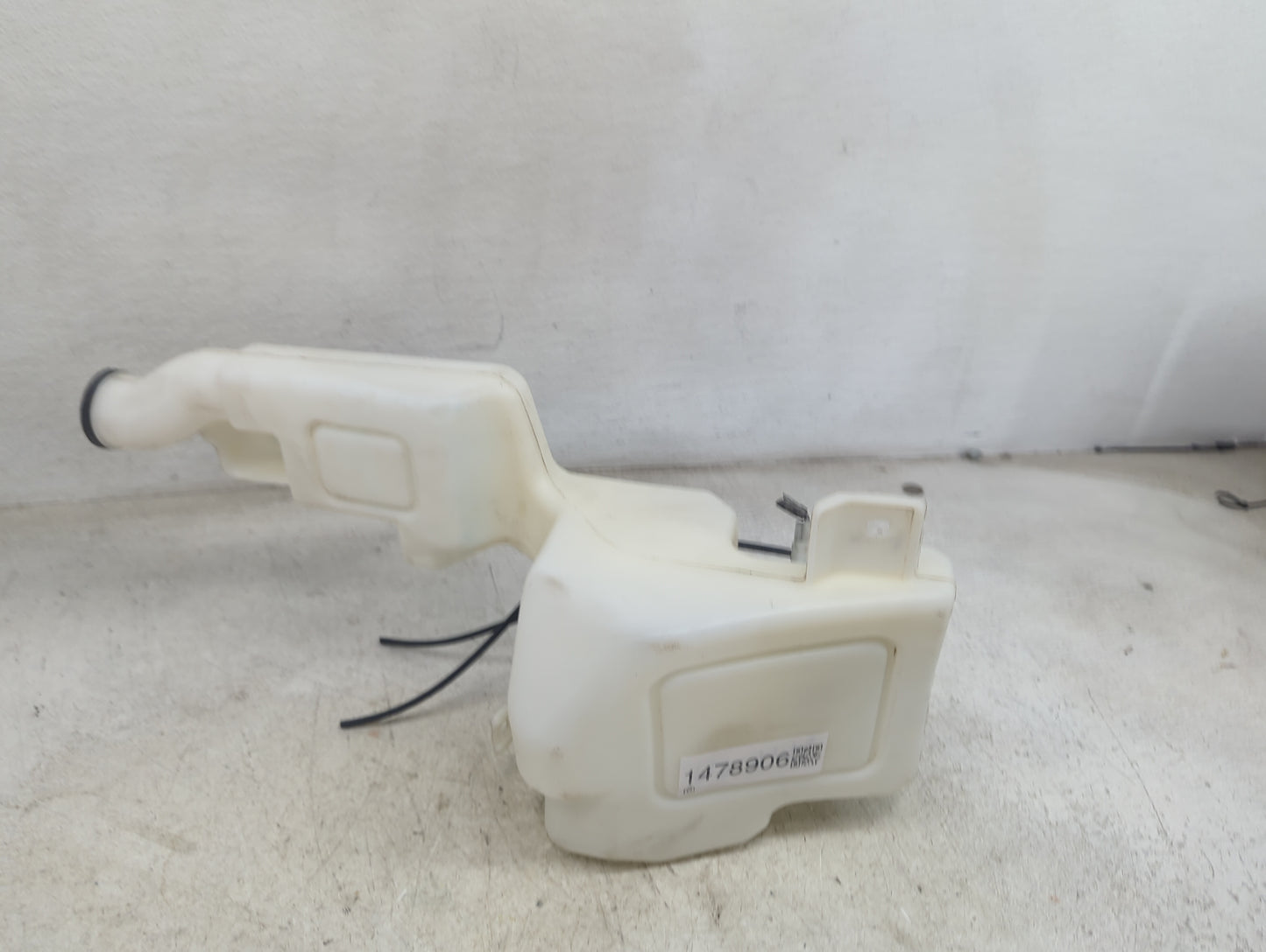 2013-2018 Nissan Altima Windshield Washer Fluid Reservoir Bottle Oem 1478906 - Oemusedautoparts1.com