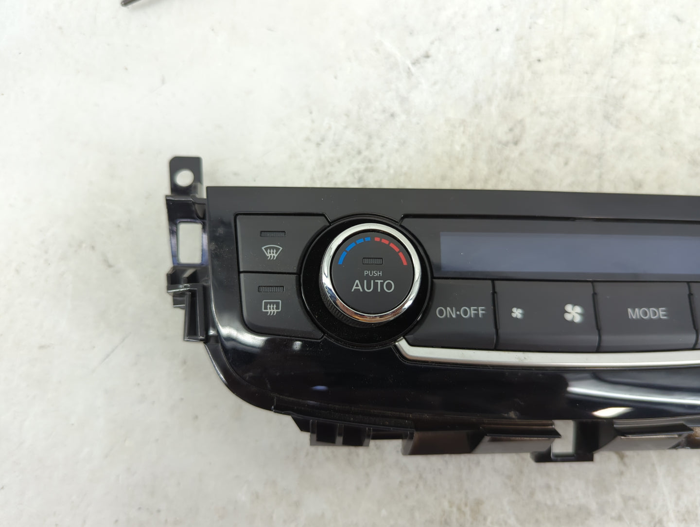 2018 Nissan Altima Climate Control Module Temperature AC/Heater Replacement Fits OEM Used Auto Parts - Oemusedautoparts1.com