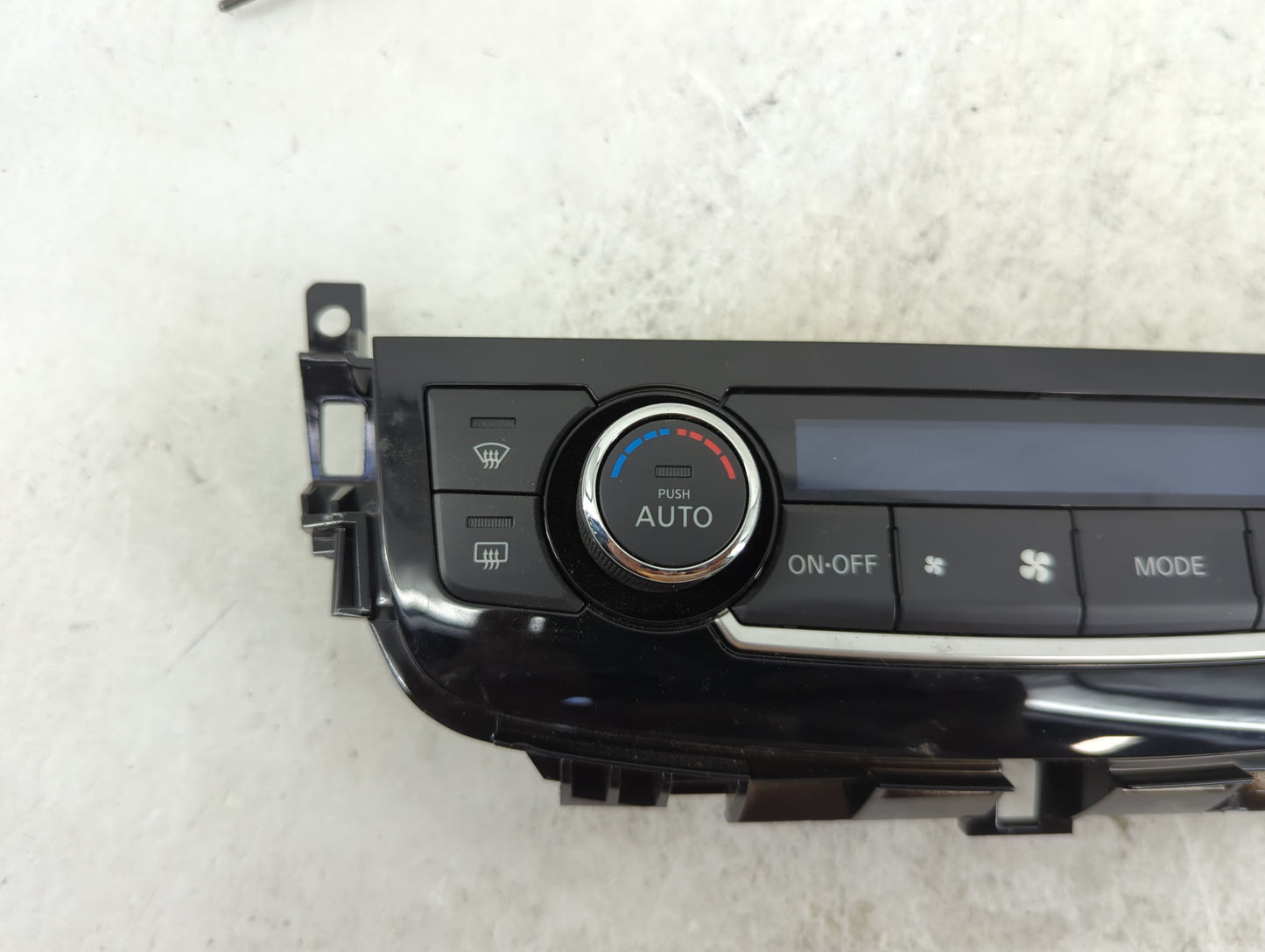 2018 Nissan Altima Climate Control Module Temperature AC/Heater Replacement Fits OEM Used Auto Parts - Oemusedautoparts1.com