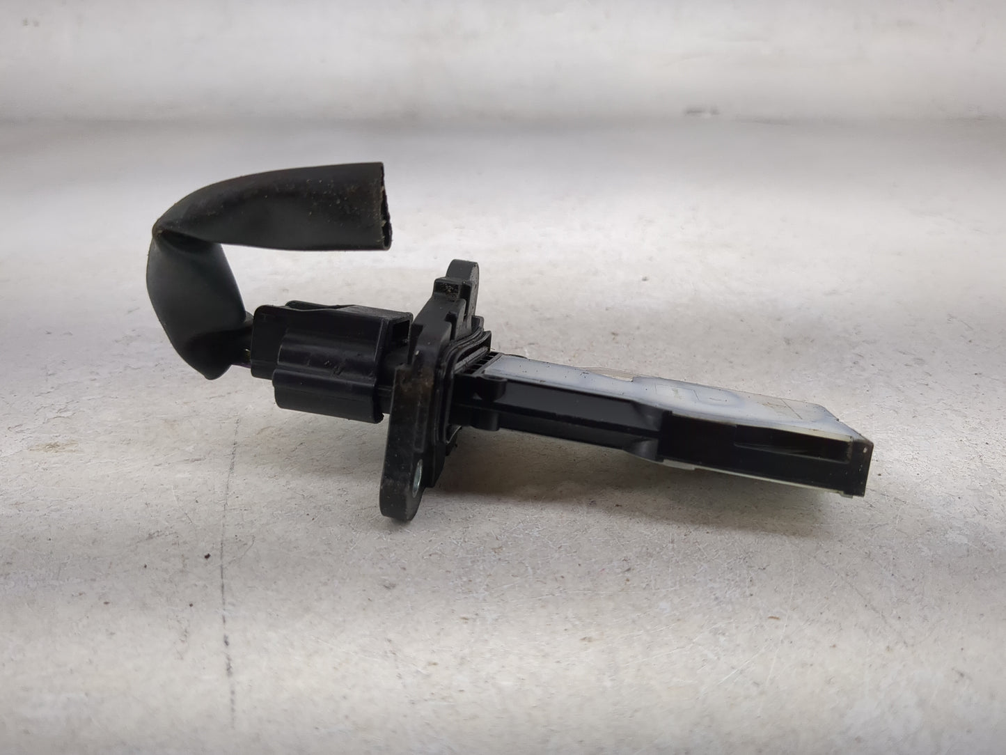 2016-2018 Nissan Altima Mass Air Flow Meter Maf 1486085 - Oemusedautoparts1.com