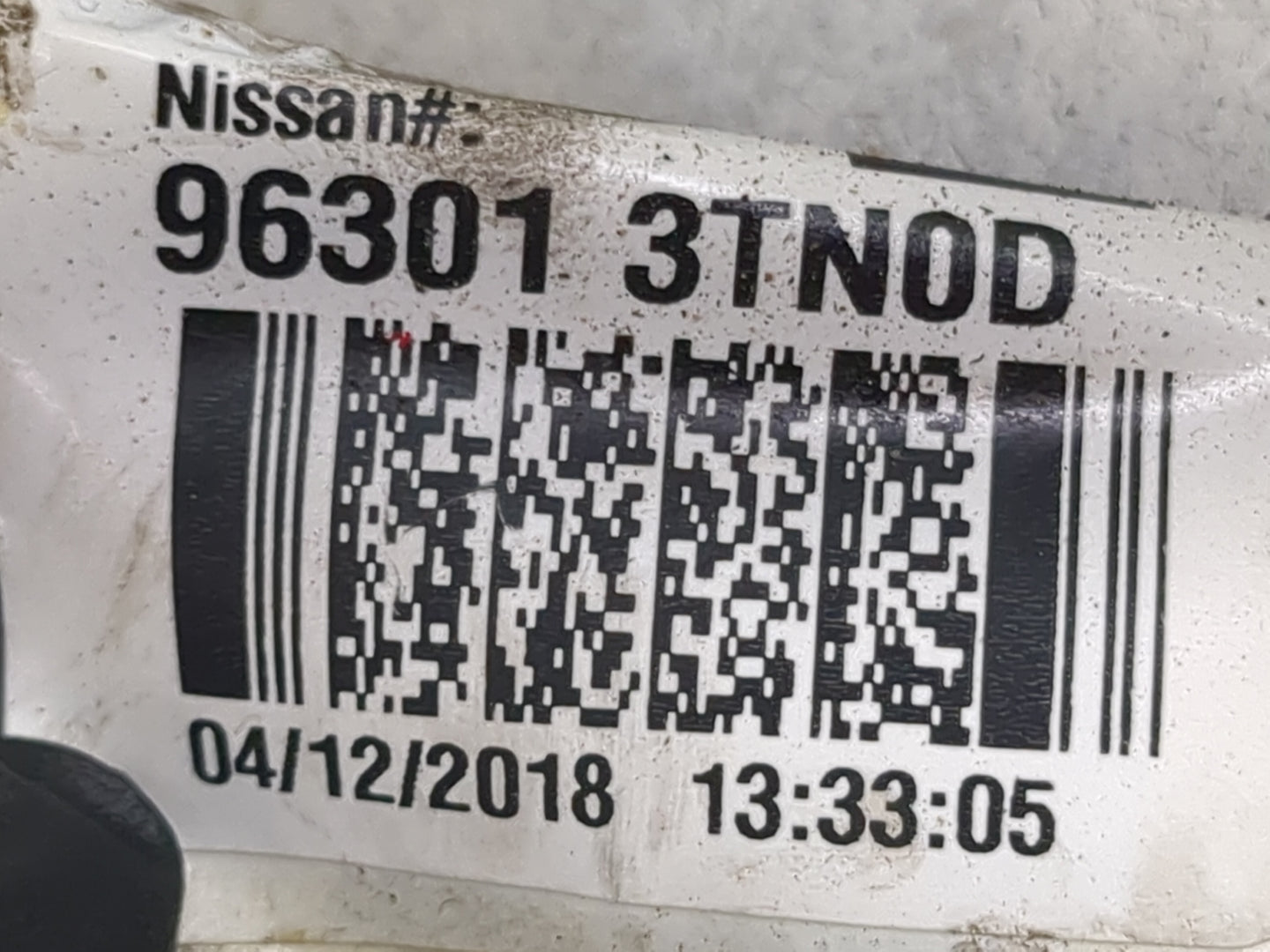 2013-2018 Nissan Altima Passenger Side View Mirror - Right Door Mirror OEM Used - Oemusedautoparts1.com