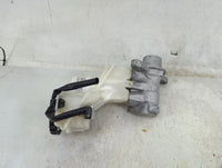 2013-2018 Nissan Altima Brake Master Cylinder 1490875 - Oemusedautoparts1.com