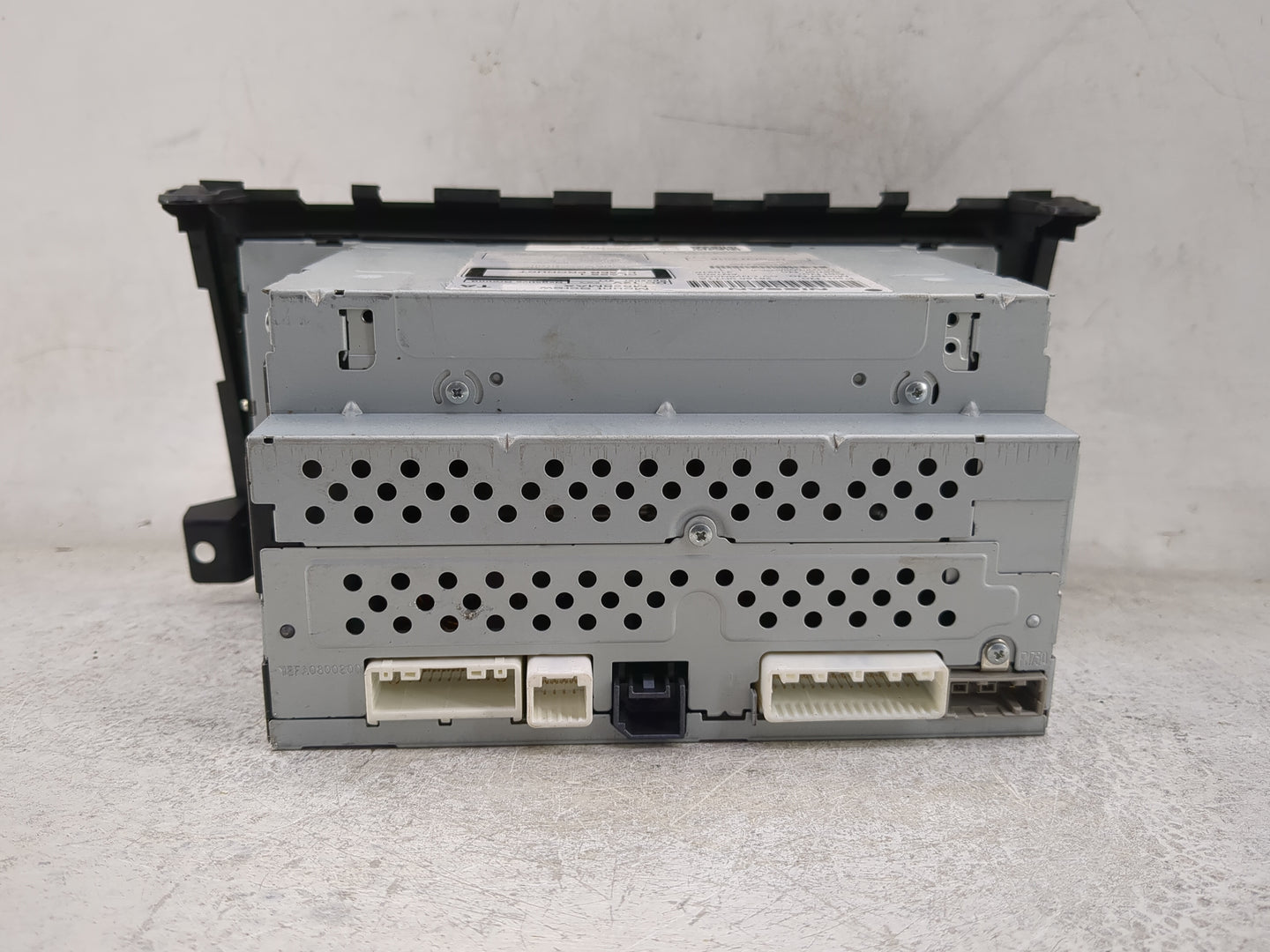 2017-2018 Nissan Altima Radio AM FM Cd Player Receiver Replacement P/N:281859HT1A CV-CN26N0GX Fits Fits 2017 2018 OEM Used A