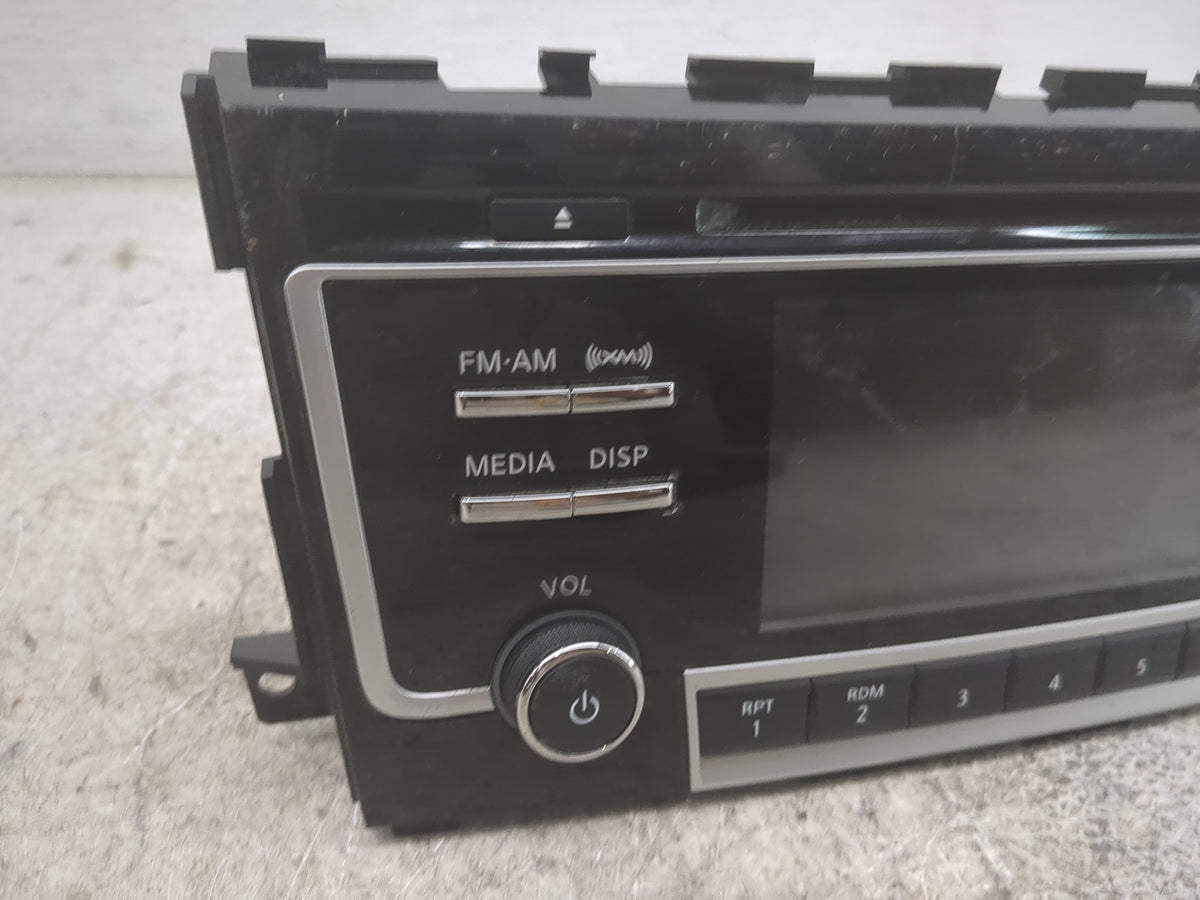 2018 Nissan Altima Radio AM FM Cd Player Receiver Replacement P/N:281859HU1C LRPQP34R, 4GJA00962780 Fits OEM Used Auto Parts