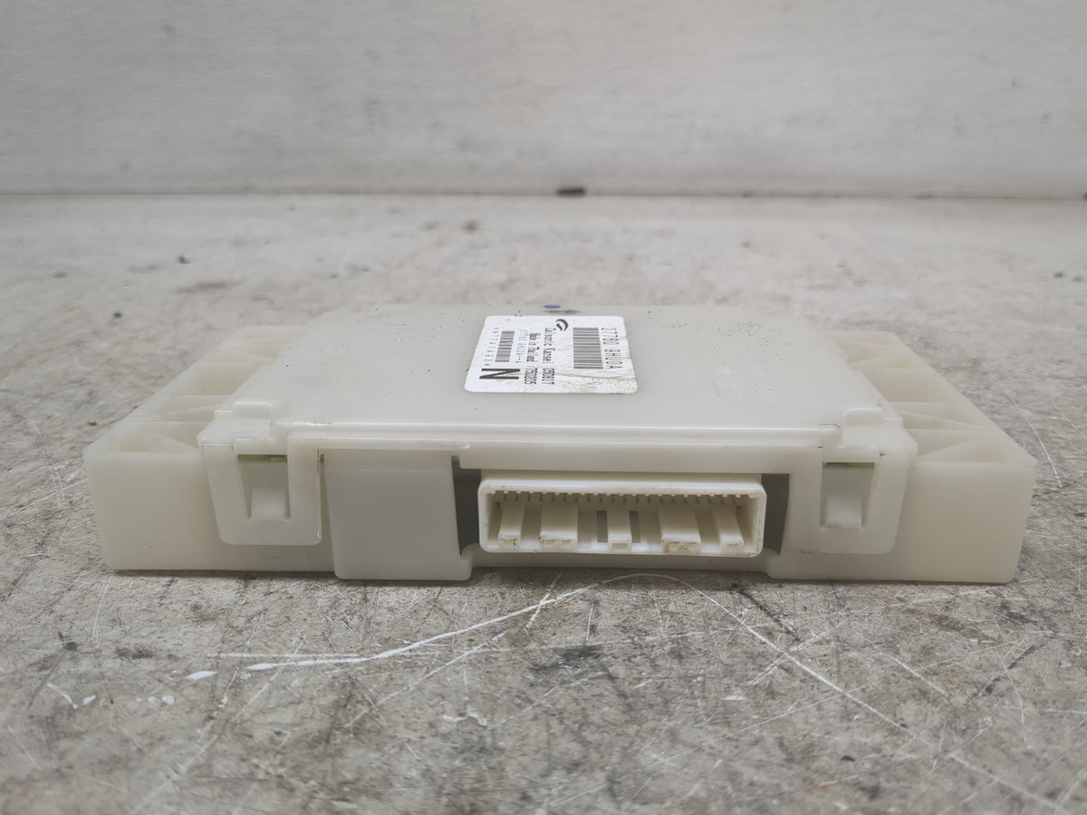 2018 Nissan Altima Radio AM FM Cd Player Receiver Replacement P/N:27760 9HU0A 27760 9HU0A--A Fits OEM Used Auto Parts - Oemu