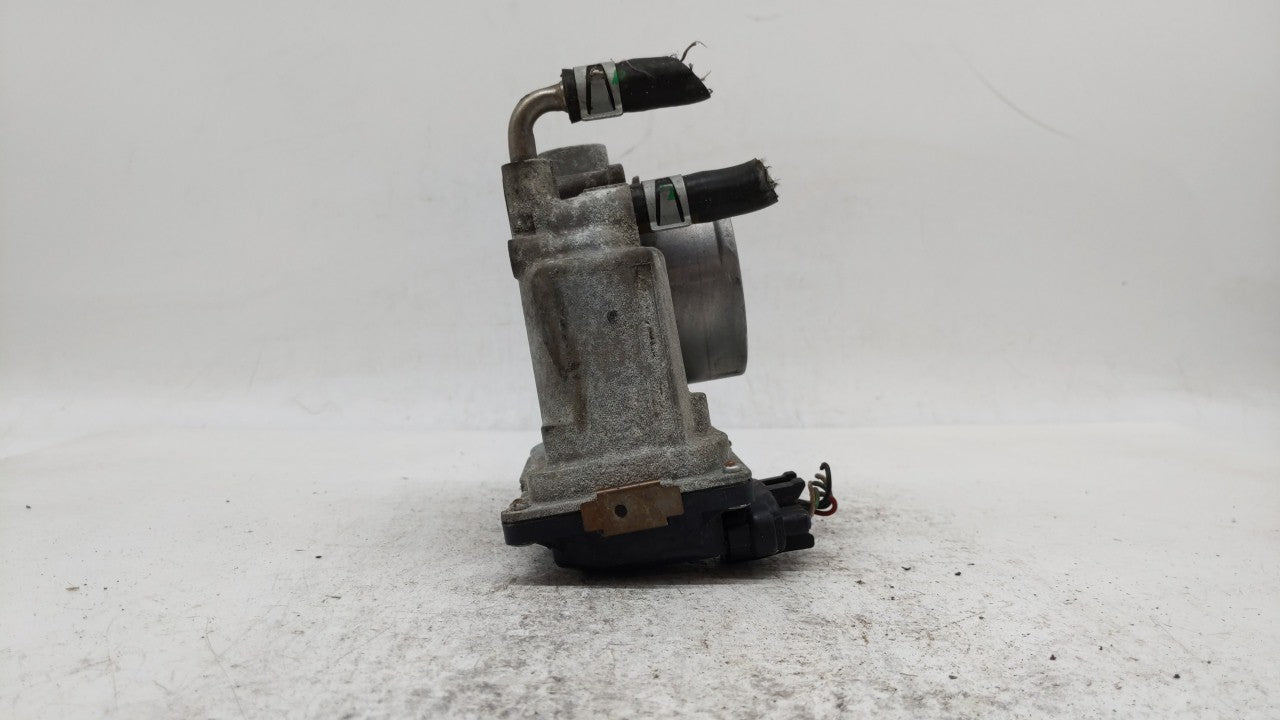 2013-2018 Nissan Altima Throttle Body P/N:3TA60-01 B 3TA60-01 A, 3TA60-01 C Fits Fits 2013 2014 2015 2016 2017 2018 2019 OEM