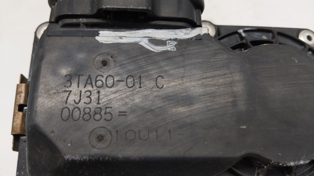 2013-2018 Nissan Altima Throttle Body P/N:3TA60-01 B 3TA60-01 A, 3TA60-01 C Fits Fits 2013 2014 2015 2016 2017 2018 2019 OEM