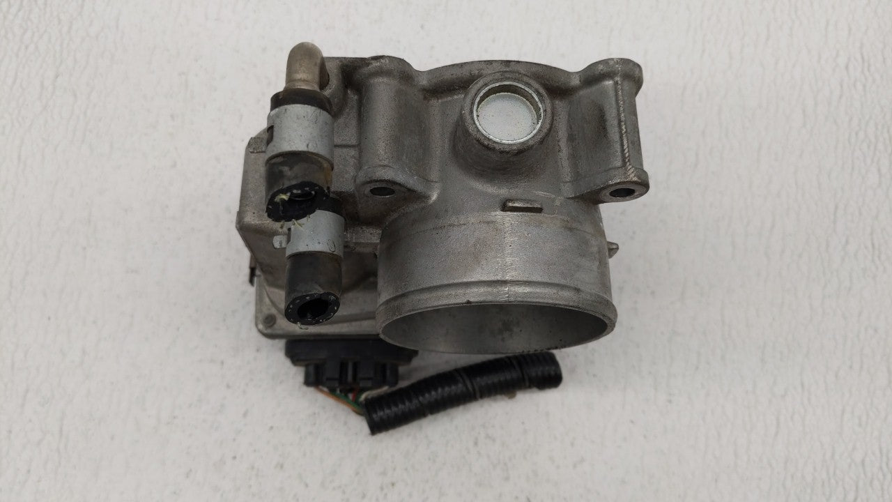 2013-2018 Nissan Altima Throttle Body P/N:3TA60-01 B 3TA60-01 A, 3TA60-01 C Fits Fits 2013 2014 2015 2016 2017 2018 2019 OEM