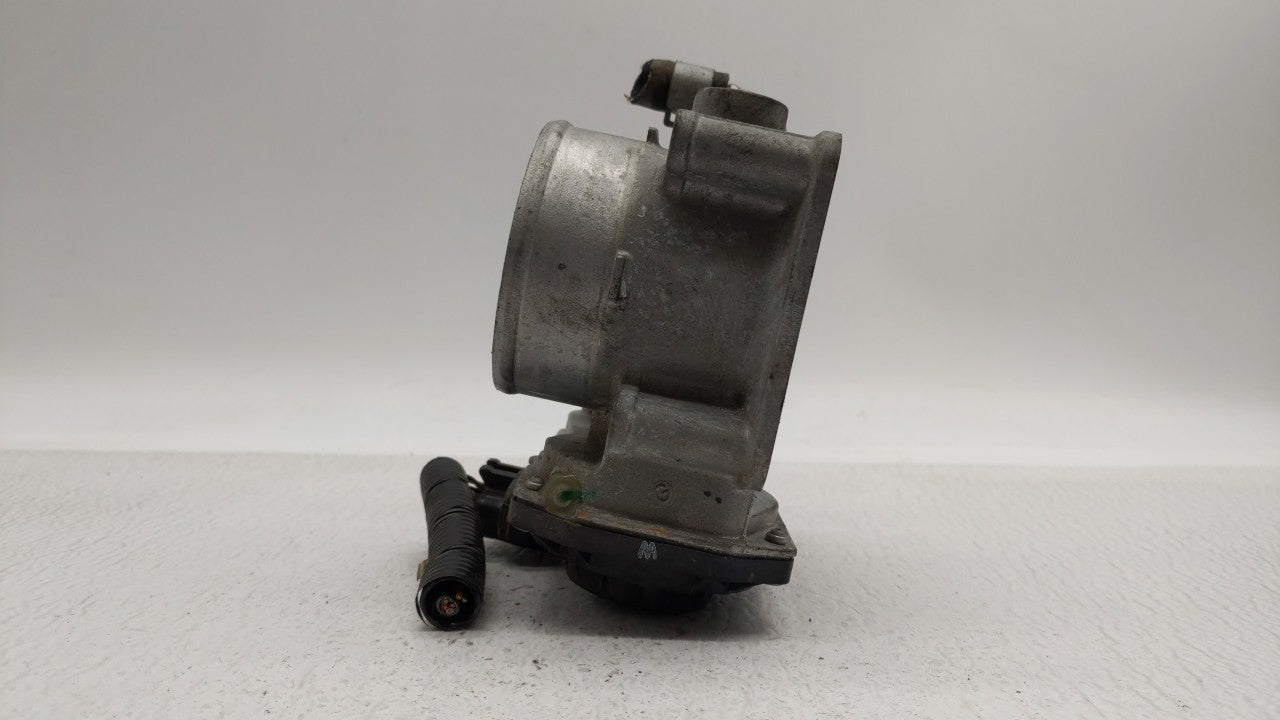 2013-2018 Nissan Altima Throttle Body P/N:3TA60-01 B 3TA60-01 A, 3TA60-01 C Fits Fits 2013 2014 2015 2016 2017 2018 2019 OEM
