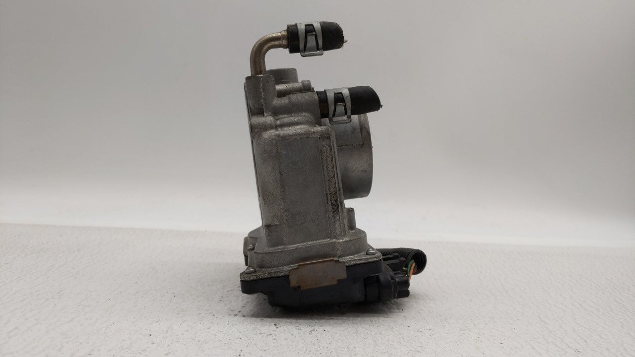 2013-2018 Nissan Altima Throttle Body P/N:3TA60-01 B 3TA60-01 A, 3TA60-01 C Fits Fits 2013 2014 2015 2016 2017 2018 2019 OEM