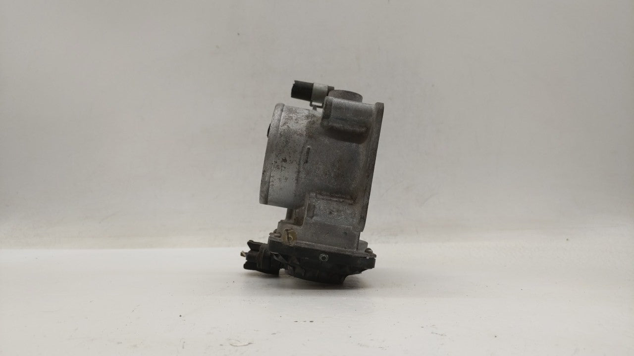 2013-2018 Nissan Altima Throttle Body P/N:3TA60-01 C 3TA60-01 B, 3TA60-01 A Fits Fits 2013 2014 2015 2016 2017 2018 2019 OEM