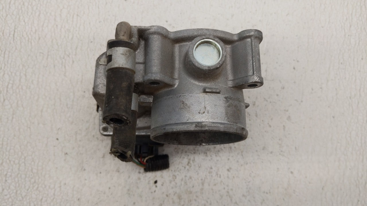 2013-2018 Nissan Altima Throttle Body P/N:3TA60-01 C 3TA60-01 B, 3TA60-01 A Fits Fits 2013 2014 2015 2016 2017 2018 2019 OEM