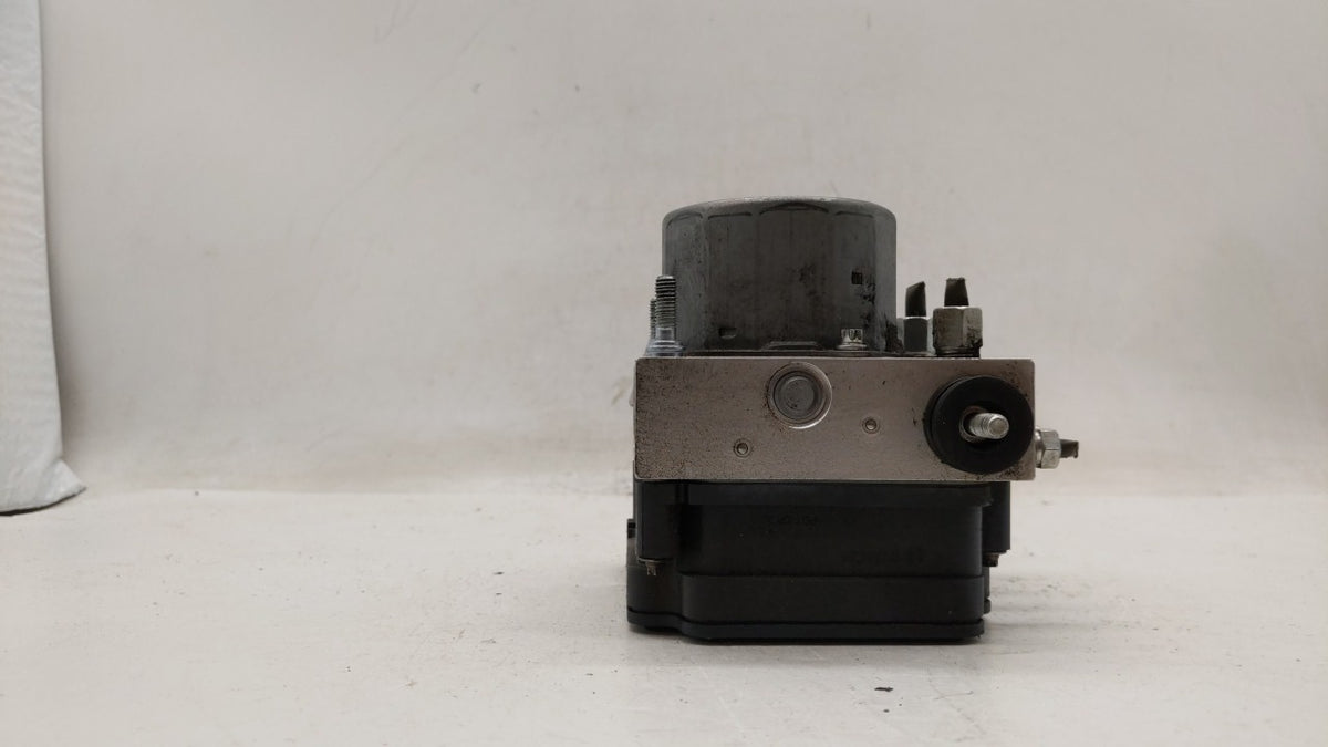 2017-2018 Nissan Altima Anti-Lock Brake ABS Pump Module Actuator OEM P/N:47660 9HU0A 47660 9HS0A Fits Fits 2017 2018 OEM Use
