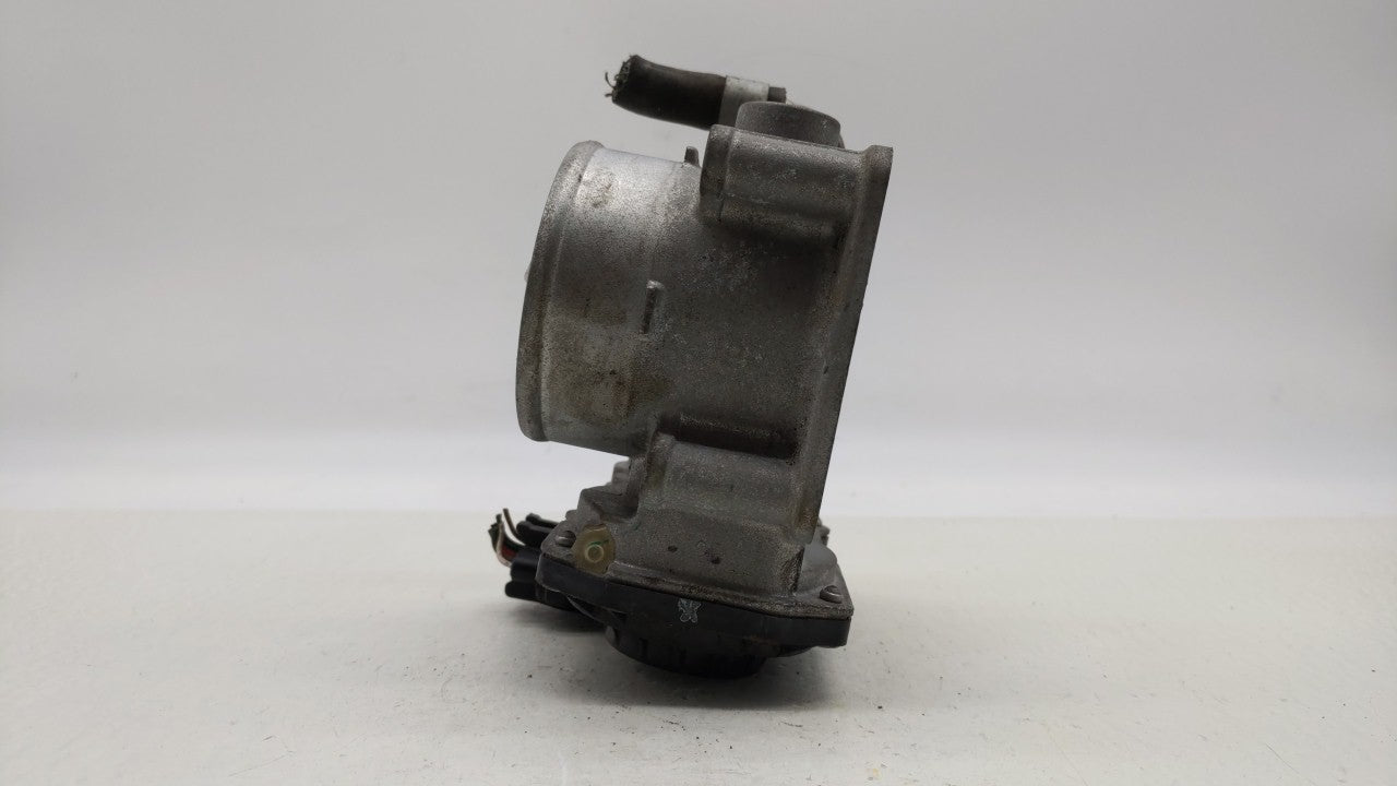 2013-2018 Nissan Altima Throttle Body P/N:3TA60-01 C 3TA60-01 B, 3TA60-01 A Fits Fits 2013 2014 2015 2016 2017 2018 2019 OEM
