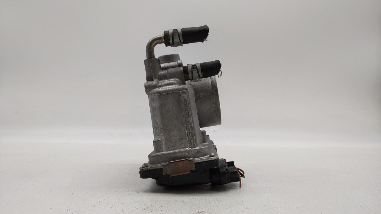 2013-2018 Nissan Altima Throttle Body P/N:3TA60-01 C 3TA60-01 B, 3TA60-01 A Fits Fits 2013 2014 2015 2016 2017 2018 2019 OEM