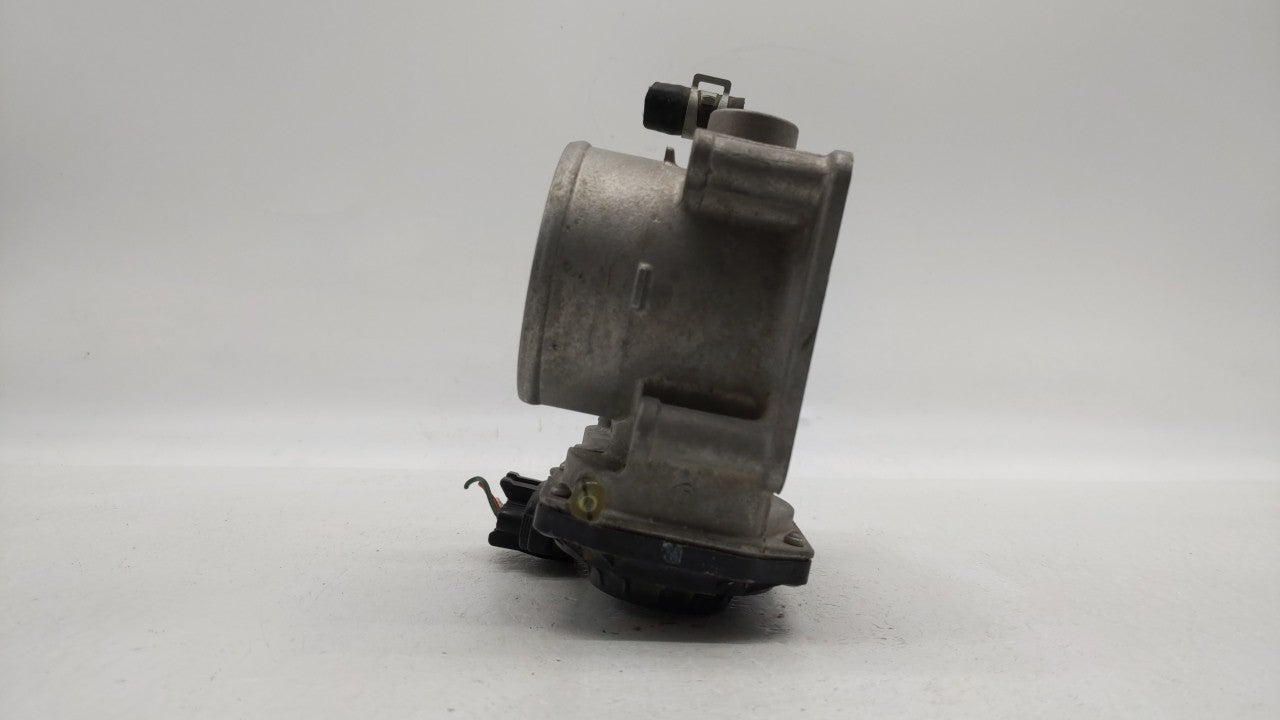 2013-2018 Nissan Altima Throttle Body P/N:3TA60-01 C 3TA60-01 B, 3TA60-01 A Fits Fits 2013 2014 2015 2016 2017 2018 2019 OEM