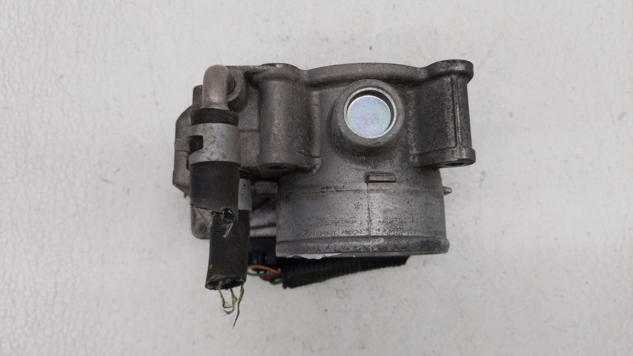 2013-2018 Nissan Altima Throttle Body P/N:3TA60-01 C 3TA60-01 B, 3TA60-01 A Fits Fits 2013 2014 2015 2016 2017 2018 2019 OEM