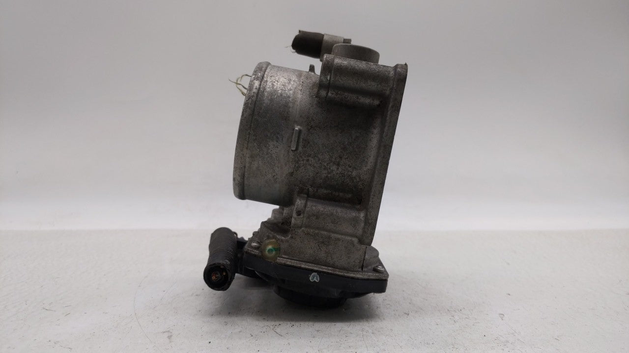2013-2018 Nissan Altima Throttle Body P/N:3TA60-01 C 3TA60-01 B, 3TA60-01 A Fits Fits 2013 2014 2015 2016 2017 2018 2019 OEM