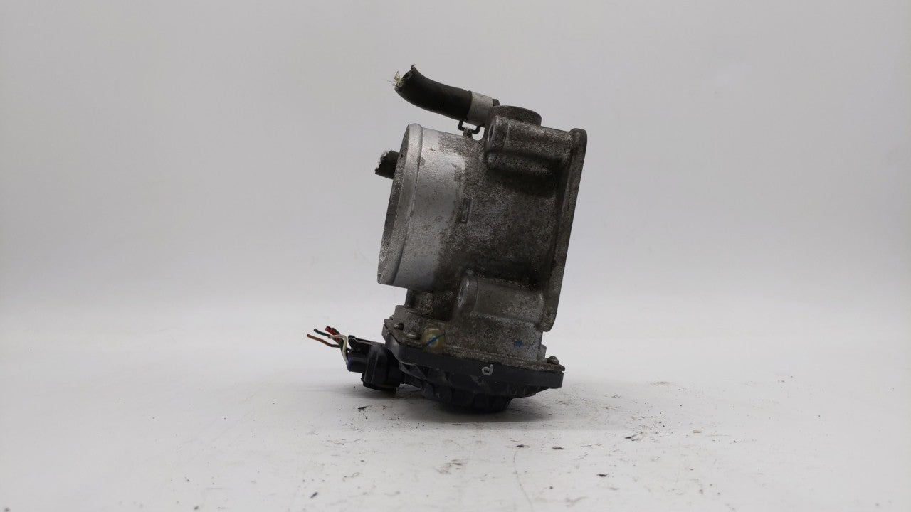 2013-2018 Nissan Altima Throttle Body P/N:3TA60-01 C 3TA60-01 B, 3TA60-01 A Fits Fits 2013 2014 2015 2016 2017 2018 2019 OEM