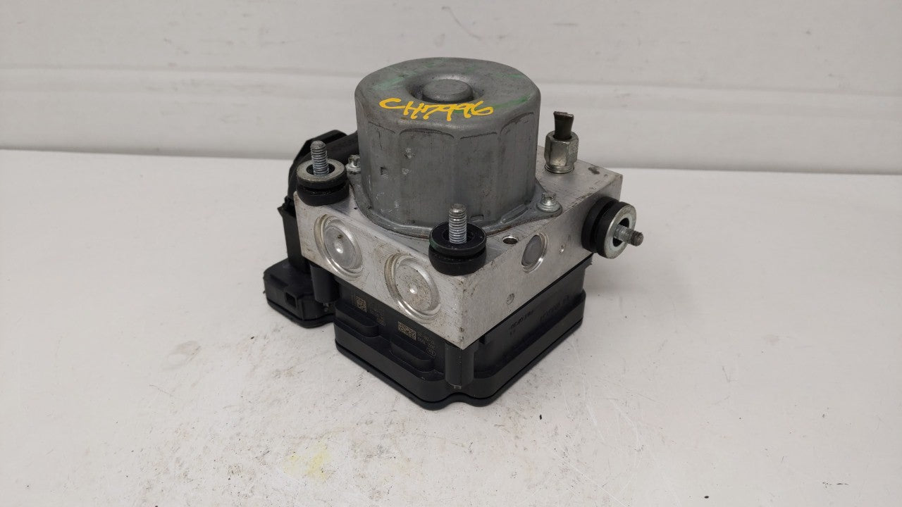 2017-2018 Nissan Altima ABS Pump Control Module Replacement P/N:47660 9HU0A 47660 9HS0A Fits Fits 2017 2018 OEM Used Auto Pa