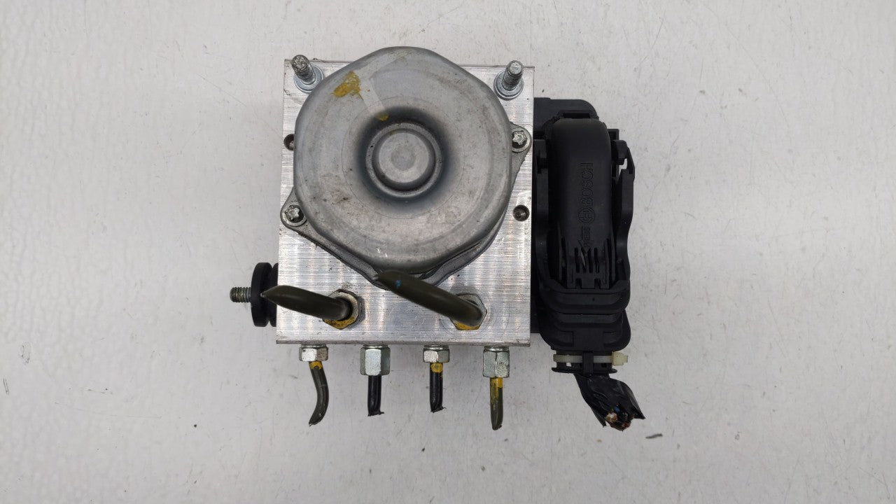 2017-2018 Nissan Altima ABS Pump Control Module Replacement P/N:47660 9HU0A 47660 9HS0A Fits Fits 2017 2018 OEM Used Auto Pa