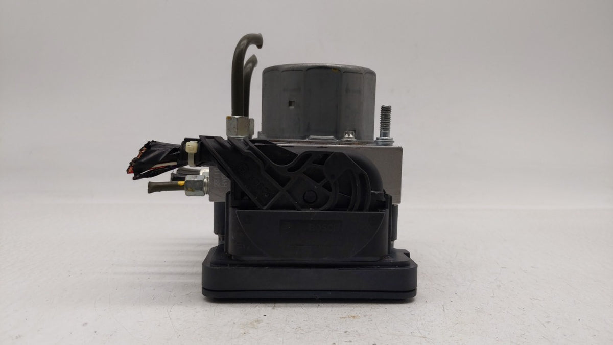 2017-2018 Nissan Altima Anti-Lock Brake ABS Pump Module Actuator OEM P/N:47660 9HU0A 47660 9HS0A Fits Fits 2017 2018 OEM Use