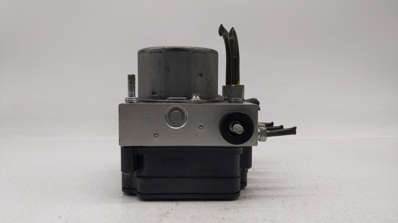 2017-2018 Nissan Altima ABS Pump Control Module Replacement P/N:47660 9HU0A 47660 9HS0A Fits Fits 2017 2018 OEM Used Auto Pa