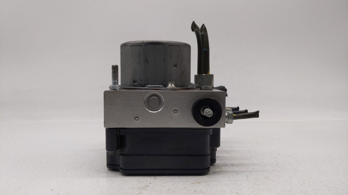 2017-2018 Nissan Altima Anti-Lock Brake ABS Pump Module Actuator OEM P/N:47660 9HU0A 47660 9HS0A Fits Fits 2017 2018 OEM Use