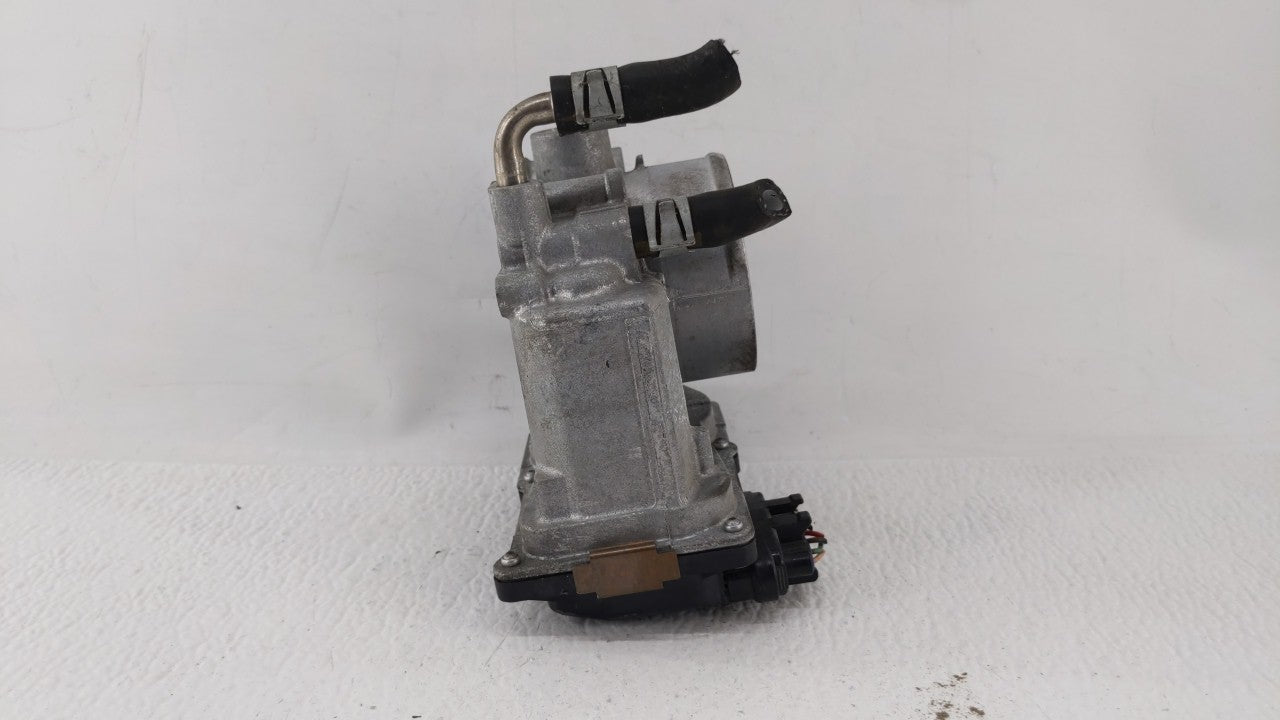 2013-2018 Nissan Altima Throttle Body P/N:3TA60-01 C 3TA60-01 B, 3TA60-01 A Fits Fits 2013 2014 2015 2016 2017 2018 2019 OEM