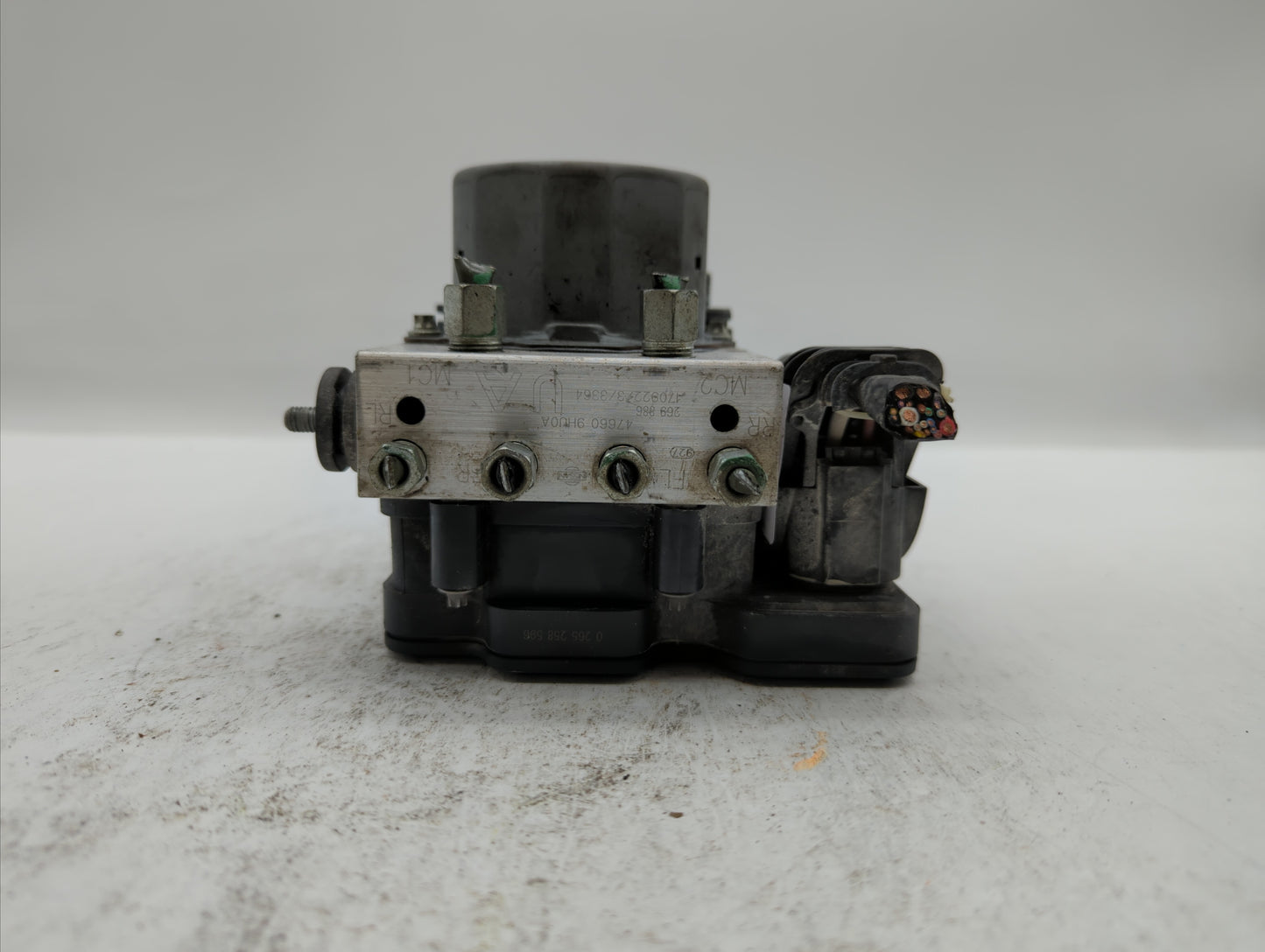 2017-2018 Nissan Altima ABS Pump Control Module Replacement P/N:47660 9HU0A 47660 9HS0A Fits Fits 2017 2018 OEM Used Auto Pa
