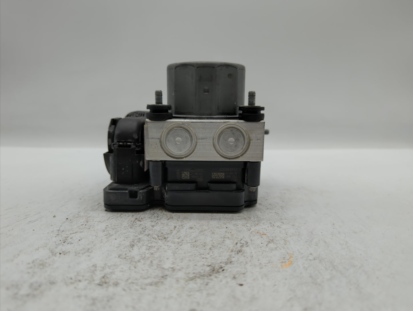2017-2018 Nissan Altima ABS Pump Control Module Replacement P/N:47660 9HU0A 47660 9HS0A Fits Fits 2017 2018 OEM Used Auto Pa