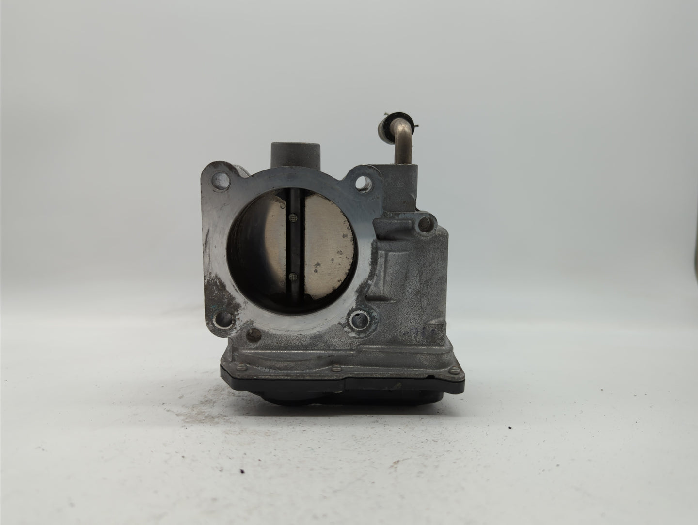 2013-2018 Nissan Altima Throttle Body P/N:3TA60-01 C 3TA60-01 B, 3TA60-01 A Fits Fits 2013 2014 2015 2016 2017 2018 2019 OEM